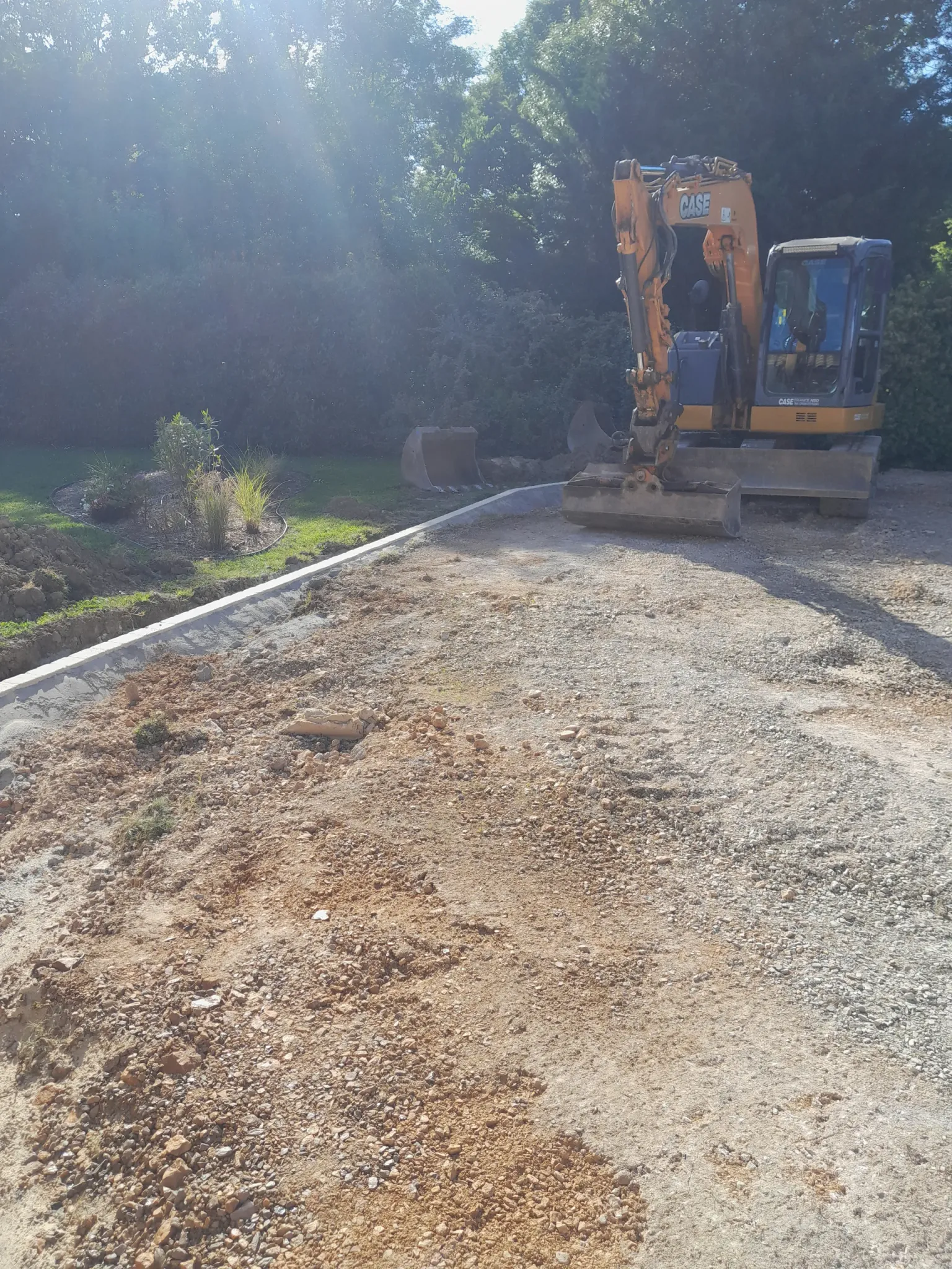 Voirie et stationnement à Bessières, vue 2 du chantier