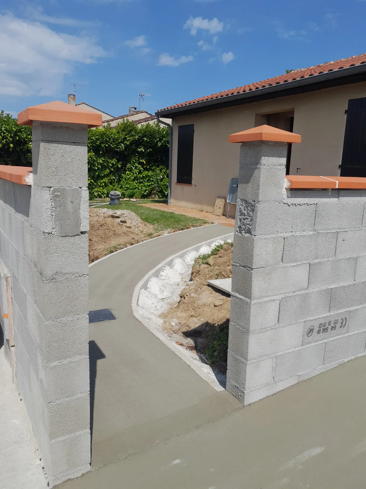 Aménagement extérieur complet à Villeneuve-Tolosane, vue 8 du chantier